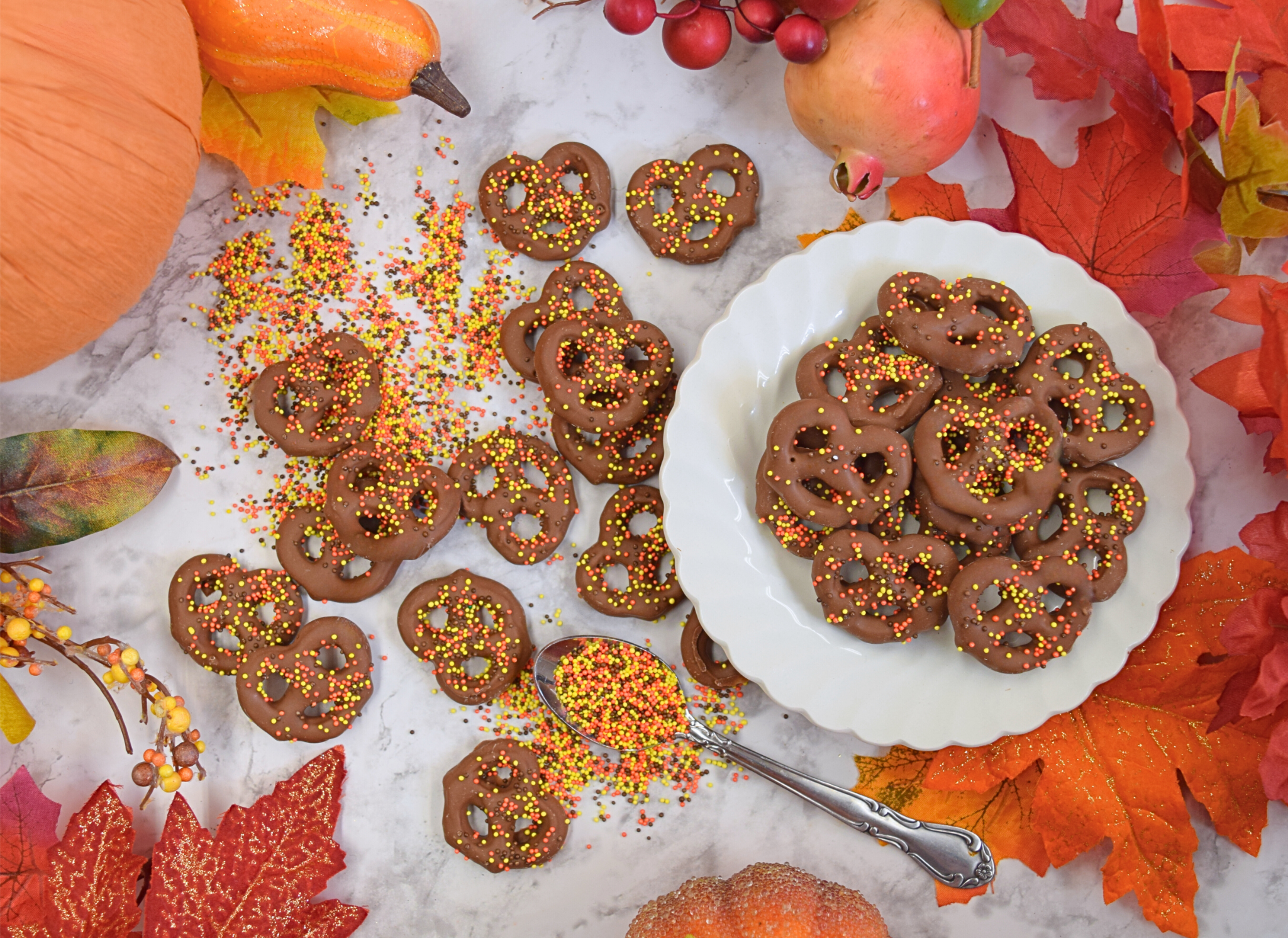 Mini Fall Pretzels